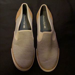 American Eagle Slip Ons